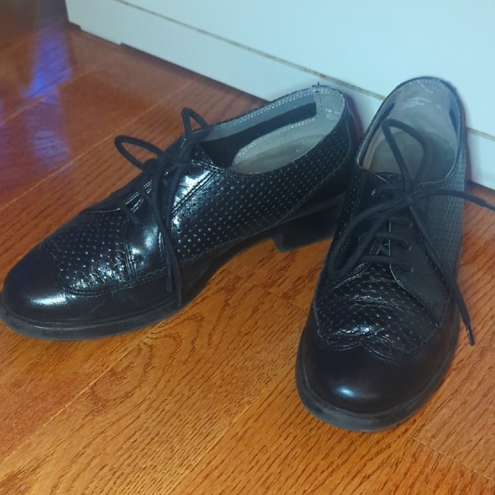 Aerosoles Black Lace Up Oxfords Women's Size 7